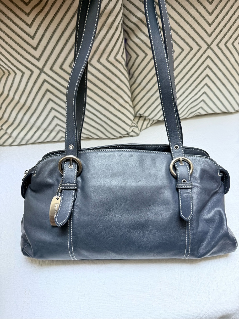 Y2K Tignanello Navy Genuine Leather Shoulder Bag with Contrast Stitching